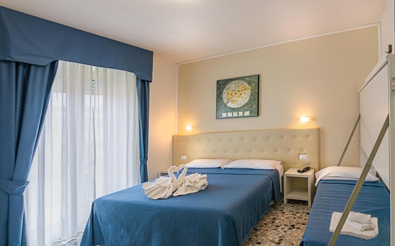 Hotel Caribe Viareggio Ngoại thất bức ảnh