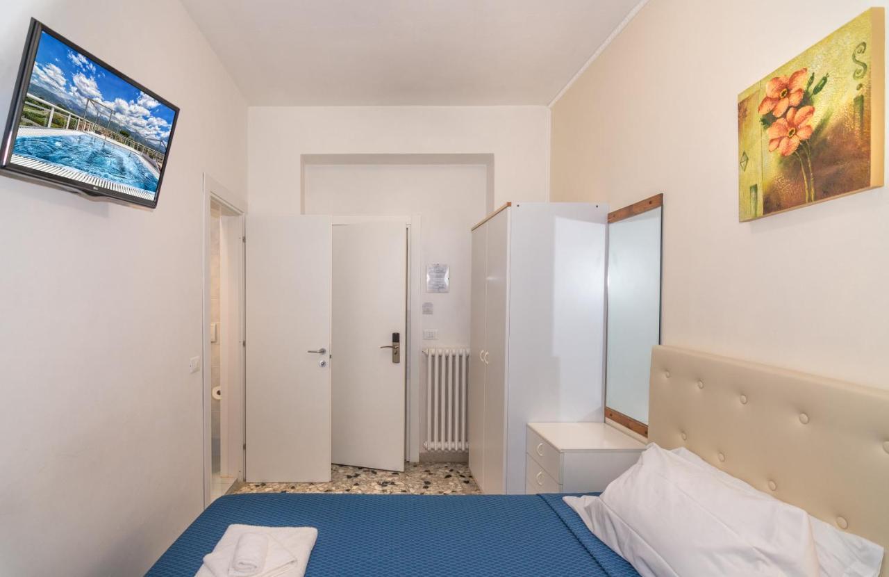 Hotel Caribe Viareggio Ngoại thất bức ảnh
