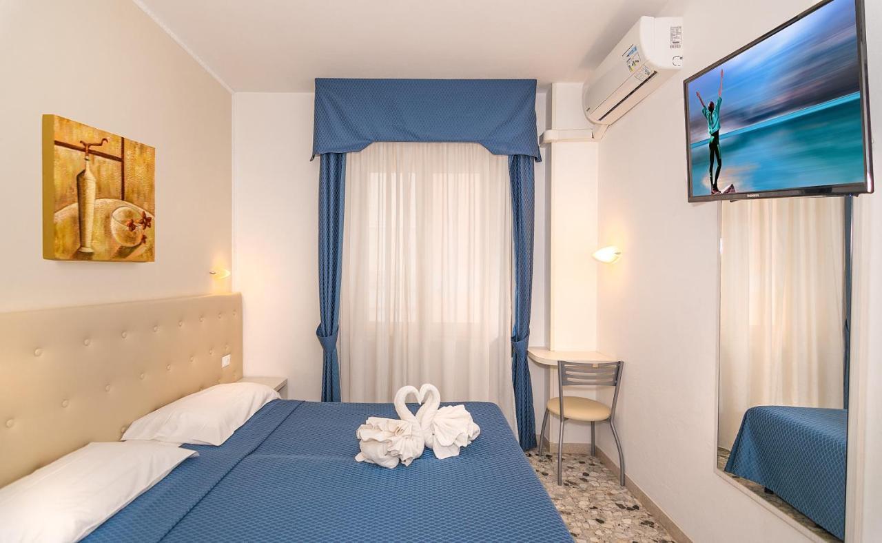 Hotel Caribe Viareggio Ngoại thất bức ảnh