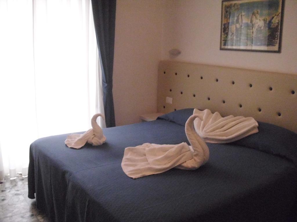 Hotel Caribe Viareggio Ngoại thất bức ảnh