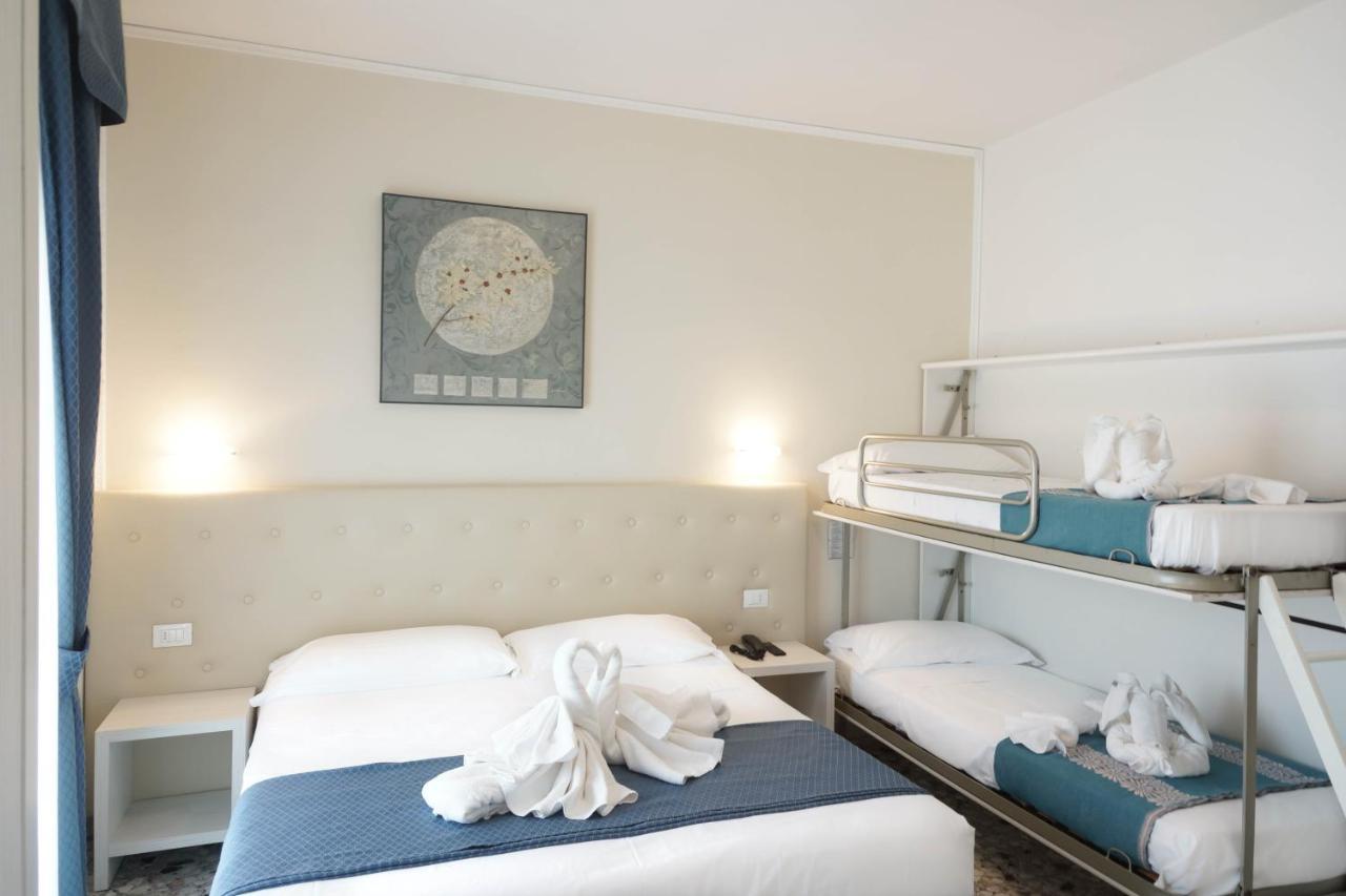Hotel Caribe Viareggio Ngoại thất bức ảnh