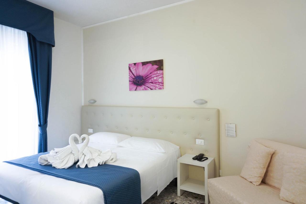 Hotel Caribe Viareggio Ngoại thất bức ảnh