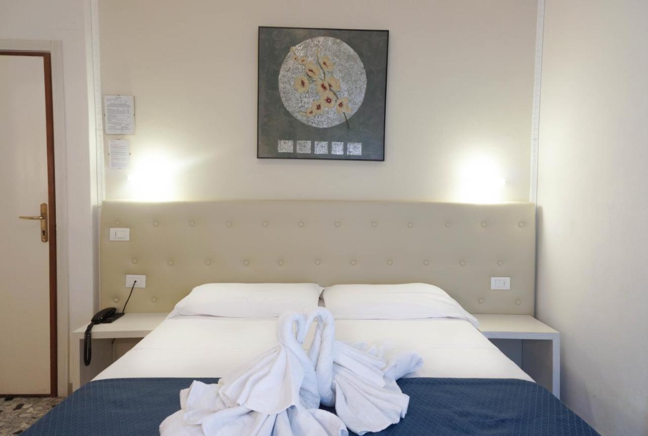 Hotel Caribe Viareggio Ngoại thất bức ảnh